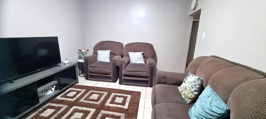 3 Bedroom Property for Sale in Deaconville Western Cape